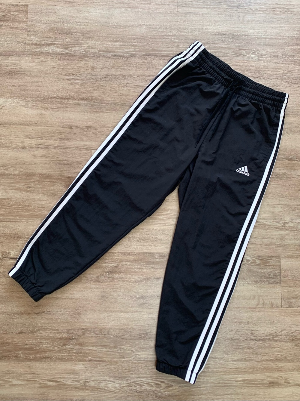 adidas 3-Stripes Black Windbreaker Jogger Pants Small White Stripes